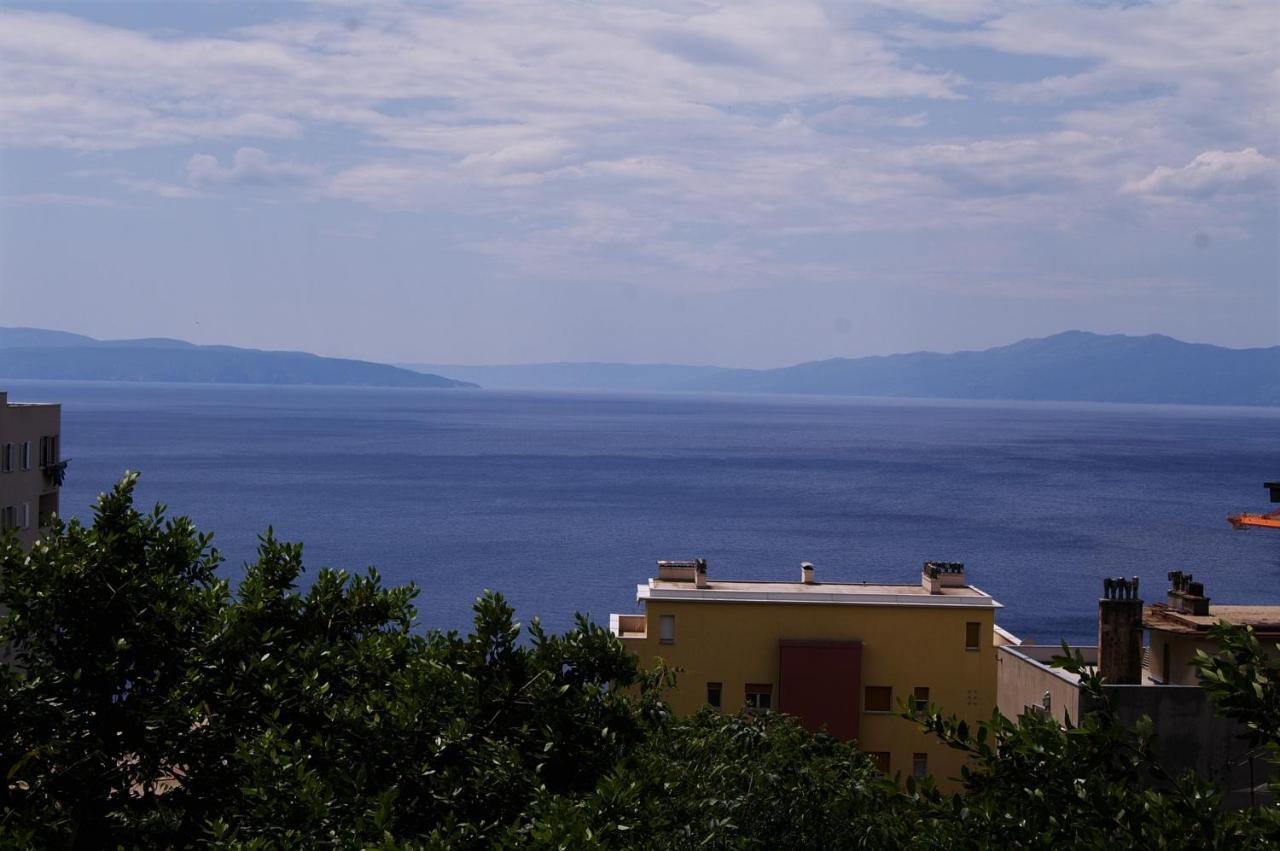 Sea Flower Apartment Rijeka Buitenkant foto