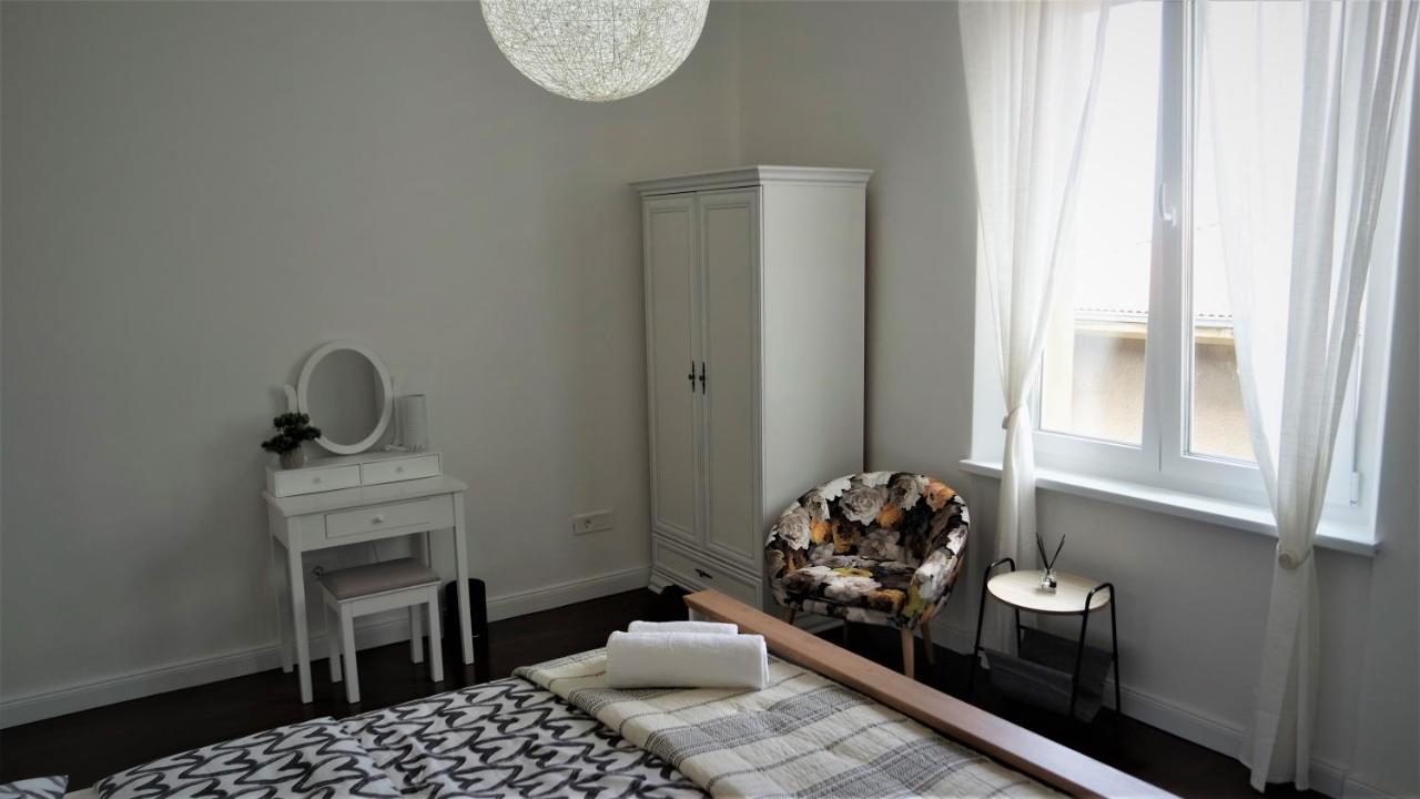 Sea Flower Apartment Rijeka Buitenkant foto