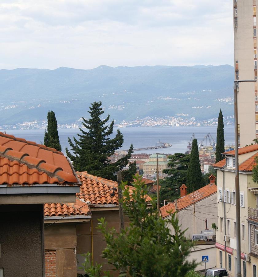 Sea Flower Apartment Rijeka Buitenkant foto